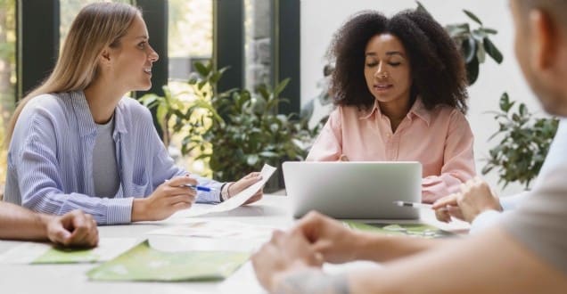 Choisir une station de travail adaptée à son activité
