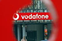 Arun Sarin quitte un Vodafone au plus haut