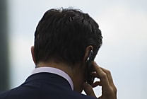 Le recul des prix des communications mobiles ne profite pas à tous les  [...]