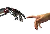 Foxconn : les employés se suicident? Remplaçons les par des robots !