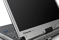 Windows 8 : Panasonic a sa tablette semi-durcie CF-C2