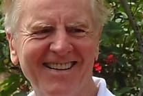John Sculley, ancien dirigeant d'Apple, s'intéresse à Blackberry