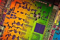 AMD lance ses SoC x86 : 28 nm, 2 à 4 cours, Radeon HD 8000.