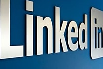 LinkedIn, performant au premier trimestre, reste prudent