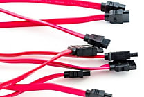 Le SATA prend l'Express avec la révision 3.2