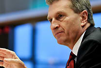 Numérique : le grand oral du commissaire Günther Oettinger déçoit