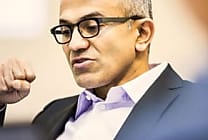 Satya Nadella bug sur l'augmentation de salaires des femmes