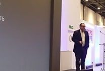 Jimmy Wales vent debout contre l'interdiction du chiffrement