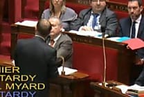 Renseignement : le gouvernement tente de repeindre en rose ses  [...]