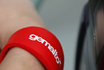 Sans contact: Gemalto glisse du NFC dans des bracelets