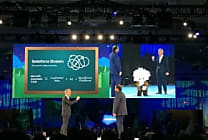 Einstein ouvre l'intelligence artificielle à tous, même aux métiers