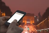 Le Wifi gratuit déboule sur les Champs-Elysées