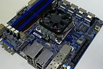 De nouveaux SoC Intel Atom pour serveurs en approche