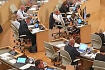 Un parfum d'espionnage de mails en Auvergne-Rhône-Alpes
