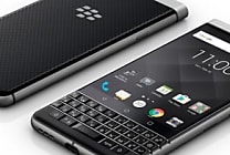 MWC 2017 : TCL signe le grand retour des BlackBerry à clavier