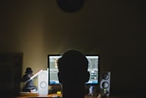 Par crainte d'être licencié, un devops pirate son employeur