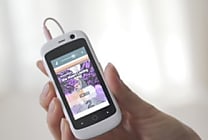Jelly : un smartphone lilliputien à contre-courant des phablets