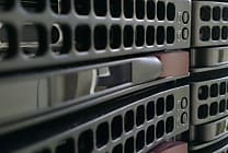 Serveurs : HPE, IBM dévissent, Dell EMC résiste au début 2017