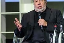 Steve Wozniak parle aux usagers de Facebook : supprimez votre compte !