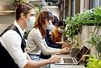 La Covid-19 va-t-elle bouleverser durablement les espaces de travail ?