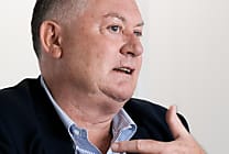 'L'objectif est de relocaliser 70% de mon portefeuille achats en Europe'
