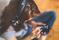 Le Monde se lance dans les podcasts