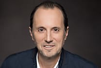 #CXAwards: Christophe Famechon de Fnac Darty est élu Personnalité Client de l'année 2021