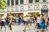 Le commerce de détail se redresse en France