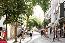 Le commerce français de détail progresse en juin