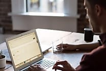 Travail hybride / Retour au bureau : les nouveaux enjeux du  [...]