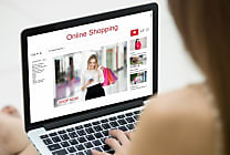La mode en ligne poursuit sa dynamique en 2021