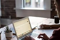 Travail hybride / Retour au bureau : les nouveaux enjeux du  [...]