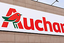 Auchan réfléchirait à une nouvelle offre sur Carrefour