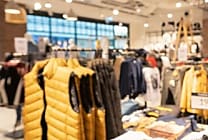 Le marché de l'habillement de nouveau en forte baisse