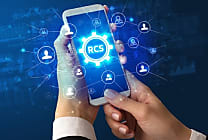 RCS, VidéoBot : nouveaux médias de la relation client
