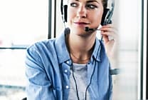 Services Clients : Combiner technologies et facteur humain pour  [...]