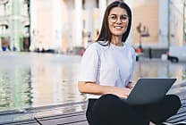 Métiers hors finance en freelance : quelles compétences ?