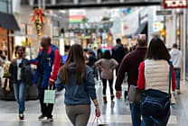 Les commerces physiques restent plébiscités par les Français