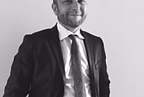 'Le regroupement entre les achats et le marketing implique une  [...]
