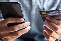 79 % des Français privilégient la carte bancaire comme moyen de paiement en magasin