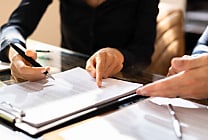 Directeur des achats : connaître les bonnes pratiques pour suivre l'exécution d'un contrat