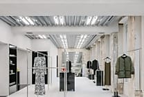 The Kooples digitalise l'expérience client en boutique et épure  [...]