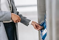Comment la Banque Postale insuffle la culture client auprès de ses  [...]