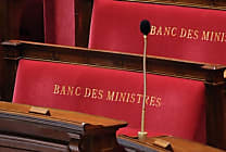 Le Parlement adopte la loi encadrant l'influence commerciale
