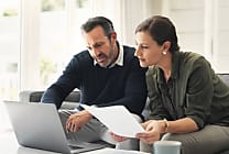 Clause de réexamen : ajuster les contrats en cours d'exécution