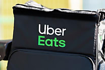 Uber Eats poursuit ses engagements environnementaux de 2020 en élargissant  [...]