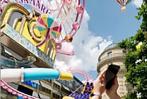 La Samaritaine transforme sa façade en attractions avec Snapchat