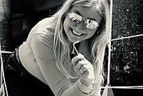 Bénédicte Foussard, Daf multicasquette et passionnée