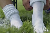 20 ans après Zidane, Antoine Dupont rejoue la mythique pub Volvic