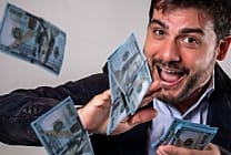 Des hausses de salaire jugées insuffisantes par les acheteurs